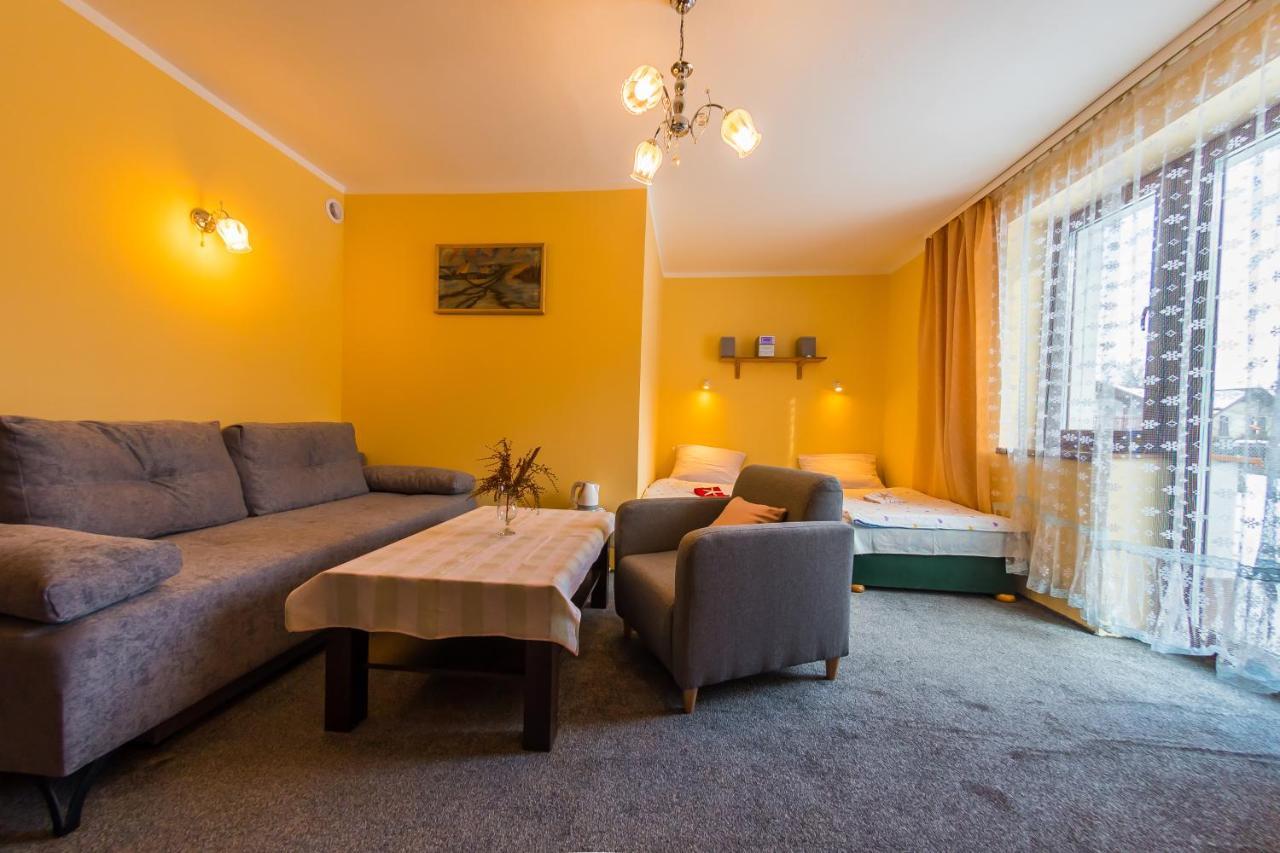 Willa Przy Deptaku Apartment Szczyrk Ngoại thất bức ảnh